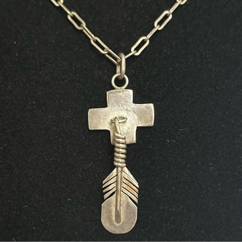 Vintage Old Pawn Sterling Silver Cross Feather Pendant Necklace Signed PS - Picture 4 of 6